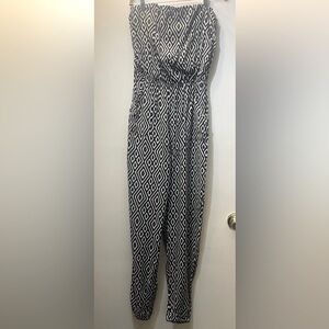 Hot Tempered‎ Woman’s Jumper size Large